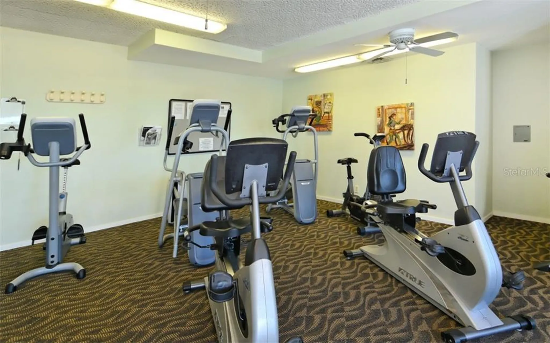 1125 Gulf Of Mexico Drive Longboat Key FL 34228
