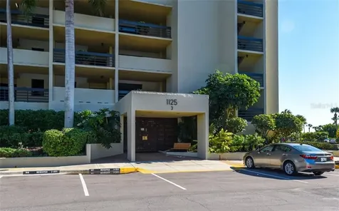 1125 Gulf Of Mexico Drive Longboat Key FL 34228