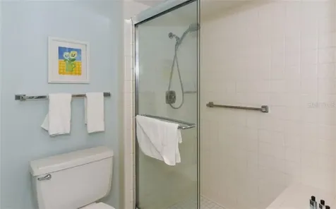 1125 Gulf Of Mexico Drive Longboat Key FL 34228