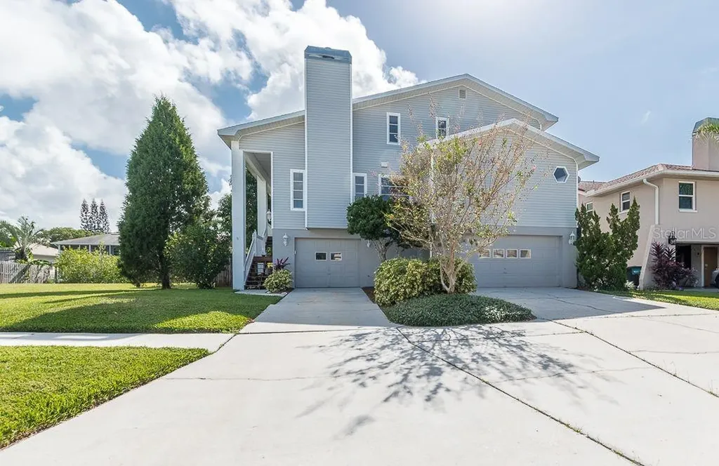 84 Eastwinds Court Palm Harbor FL 34683