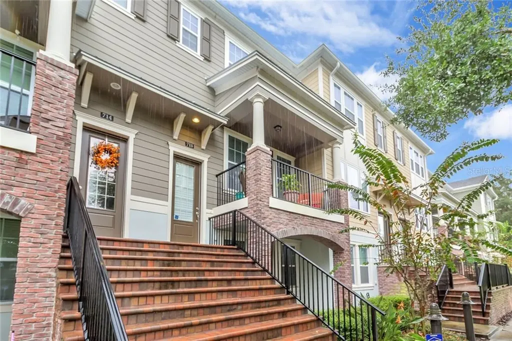 718 Catalonia Cove Oviedo FL 32765