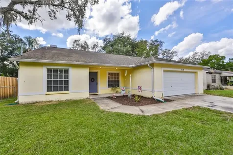 818 W Lowry Lane Tampa FL 33604