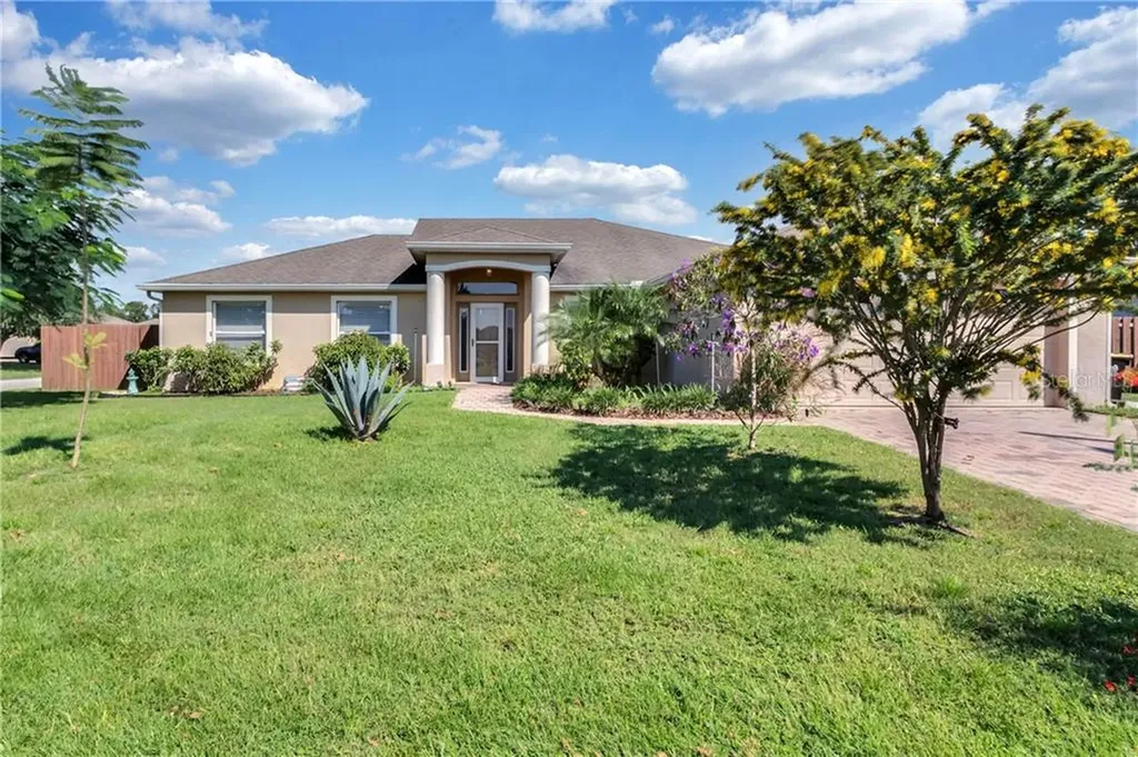 111 Majestic Gardens Court Winter Haven FL 33880