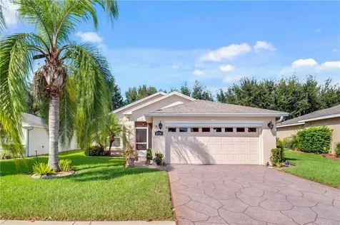 274 Chalet Estates Street Lake Wales FL 33859