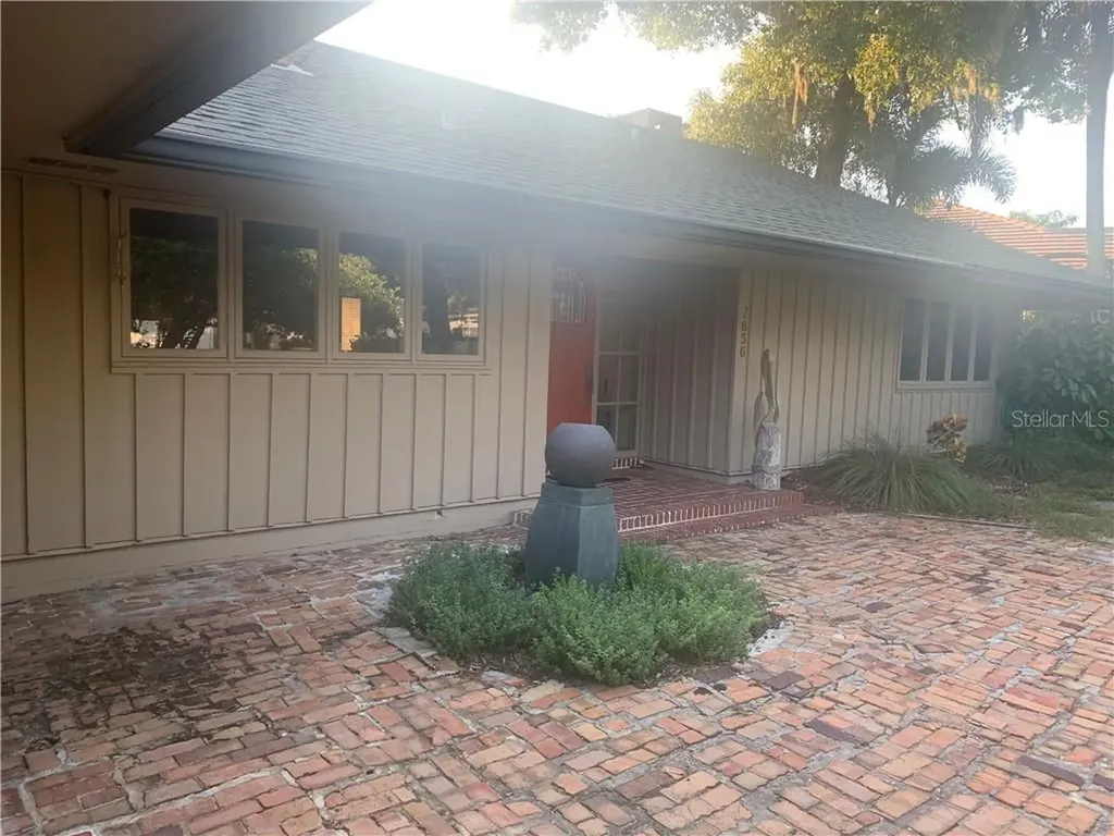 7656 Peninsular Drive Sarasota FL 34231