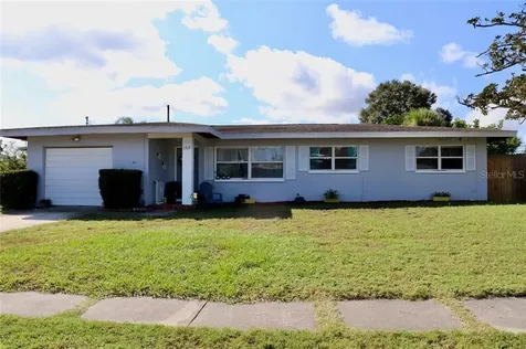 1317 Chesterfield Drive Clearwater FL 33756