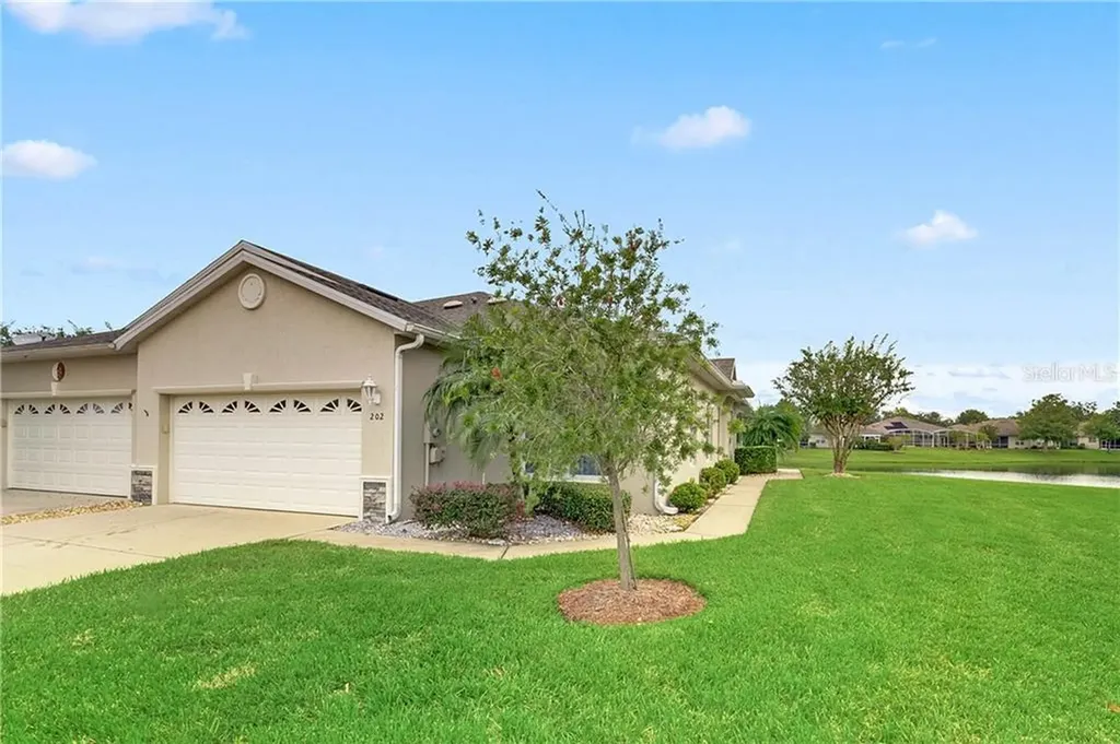 202 Lamonte Point Court Debary FL 32713