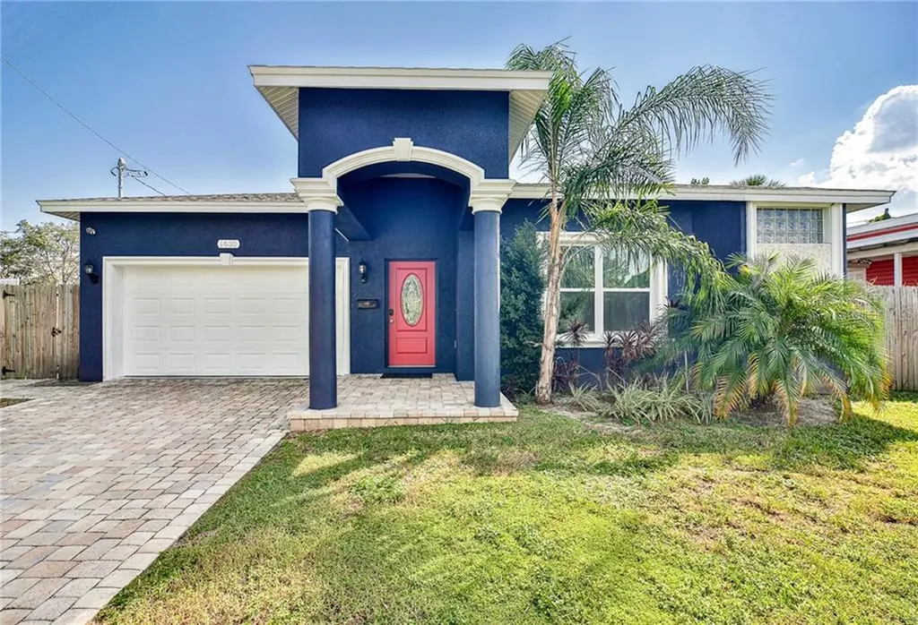 1630 31st Avenue N St Petersburg FL 33713