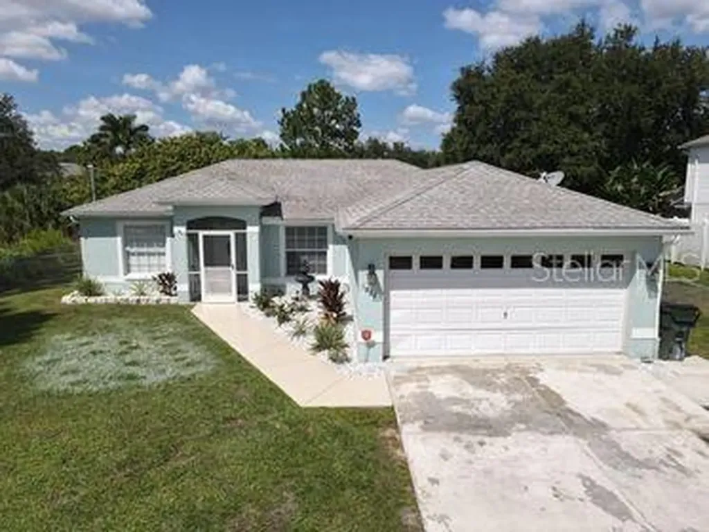 1828 Cardwell Avenue North Port FL 34288