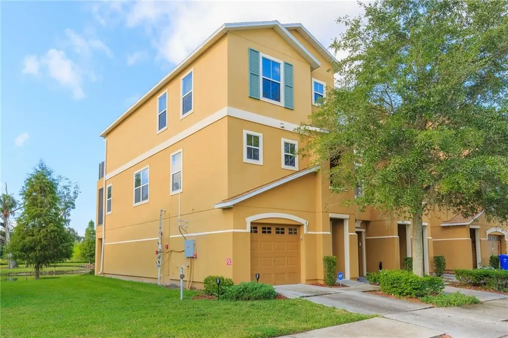 4713 Pickering Harbor Place Tampa FL 33619