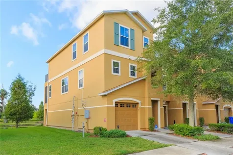 4713 Pickering Harbor Place Tampa FL 33619