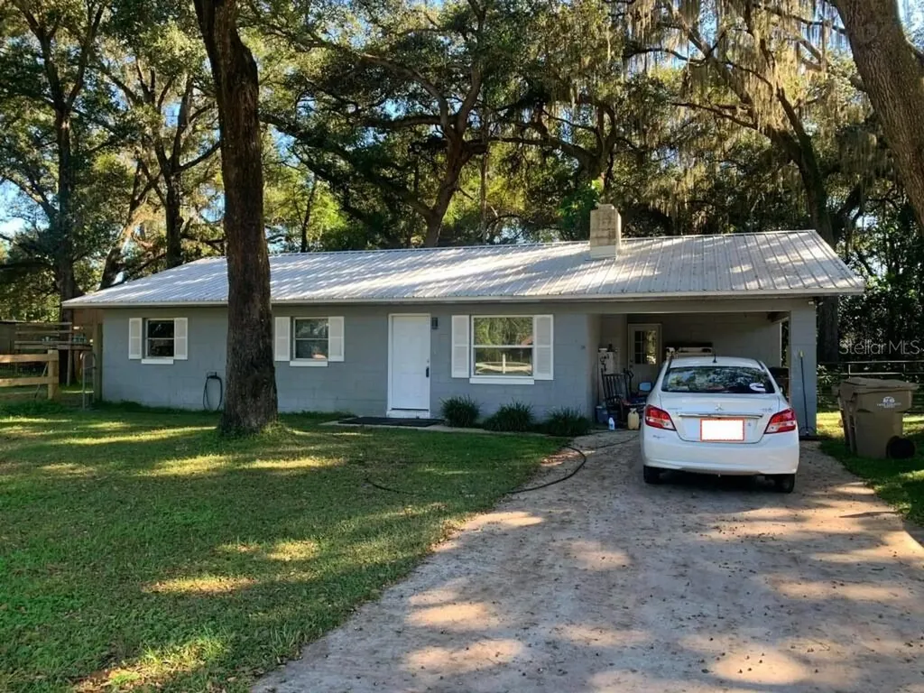 42146 E Lakeview Drive Altoona FL 32702