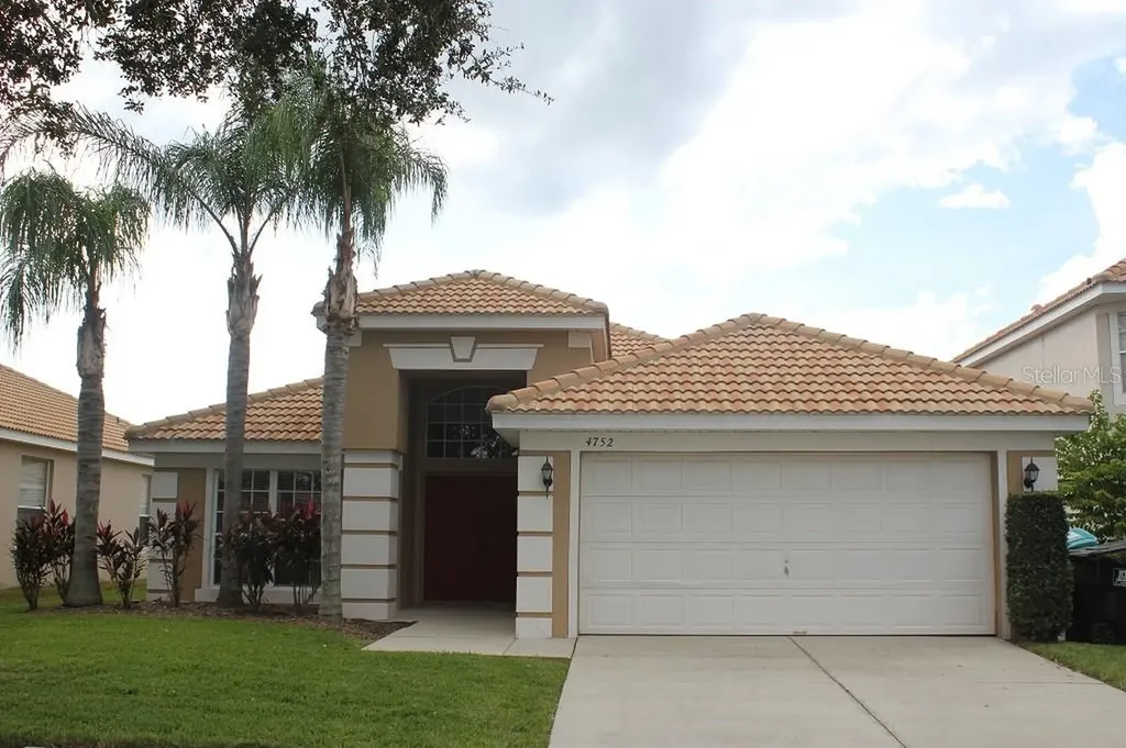 4752 Windsor Avenue Orlando FL 32819
