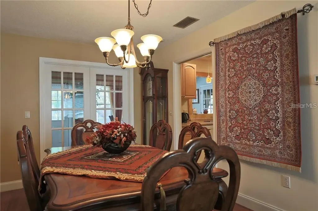 2929 Mayflower Street Sarasota FL 34231