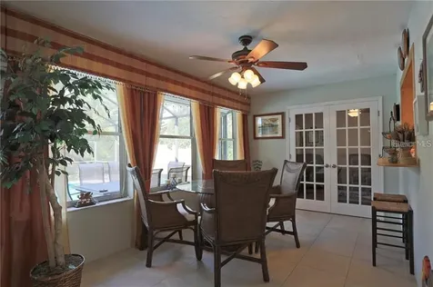 2929 Mayflower Street Sarasota FL 34231