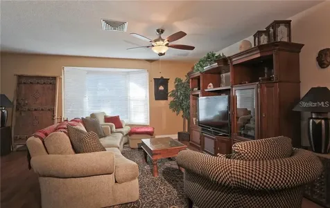 2929 Mayflower Street Sarasota FL 34231