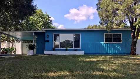 7218 15th Street N St Petersburg FL 33702