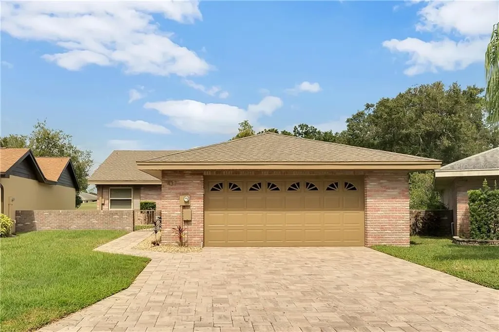 437 Gleneagles Court Winter Haven FL 33884