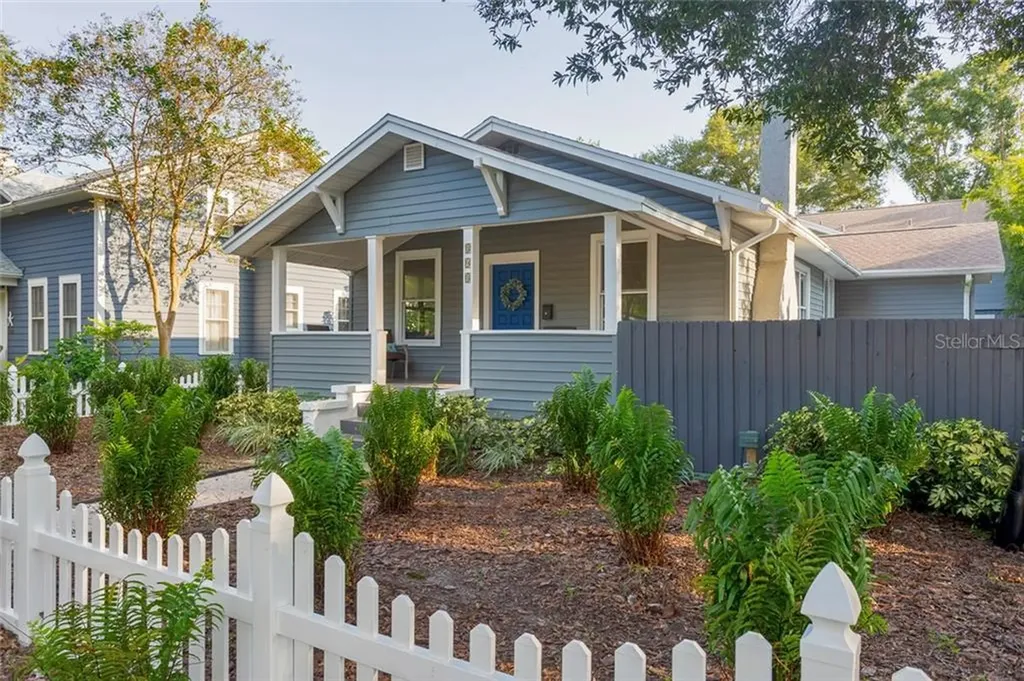 808 24th Avenue N St Petersburg FL 33704