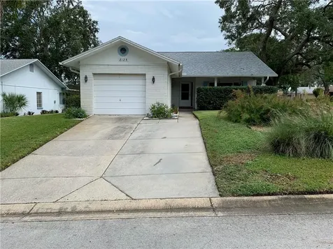 8125 Casuarina Drive Port Richey FL 34668
