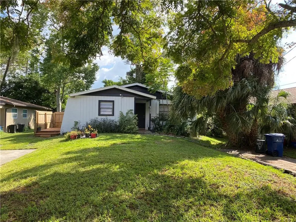 1854 Debbie Street Sarasota FL 34231