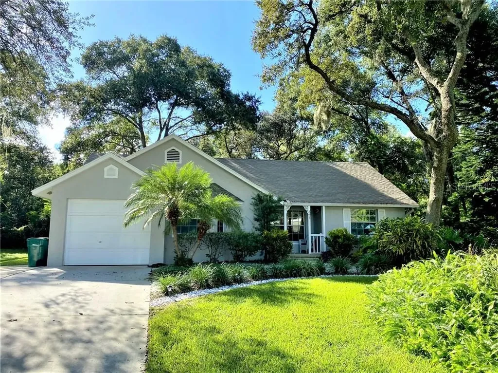 391 S Cobble Court Mount Dora FL 32757