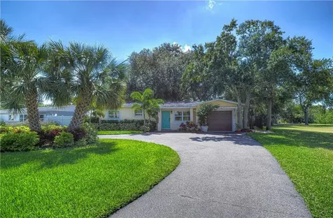 100 Lewis Boulevard SE St Petersburg FL 33705