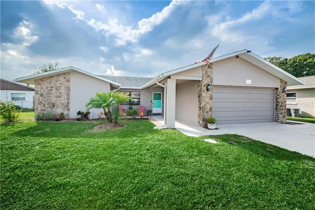 2237 Sugarbush Drive Holiday FL 34690