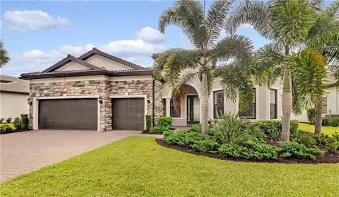 7744 Grande Shores Drive Sarasota FL 34240
