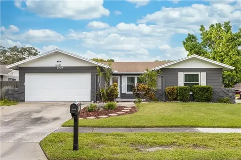 6909 Aberfeldy Avenue N St Petersburg FL 33709
