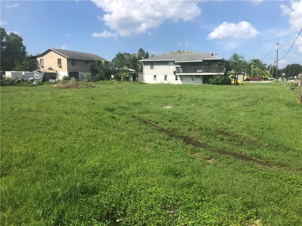 524 37th Street Court W Palmetto FL 34221