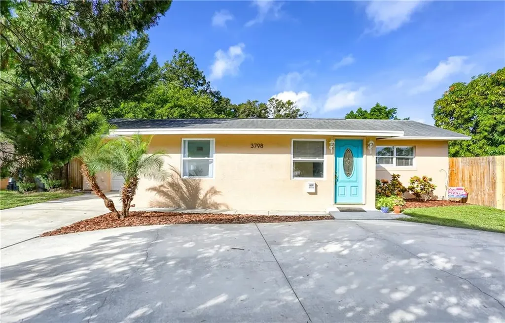 3798 67th Street N St Petersburg FL 33710