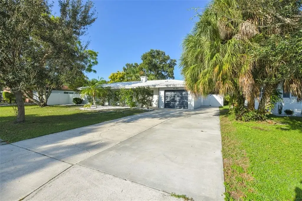 4150 Prudence Drive Sarasota FL 34235