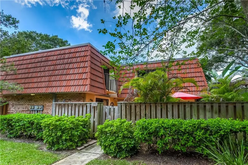 2705 3rd Court Palm Harbor FL 34684