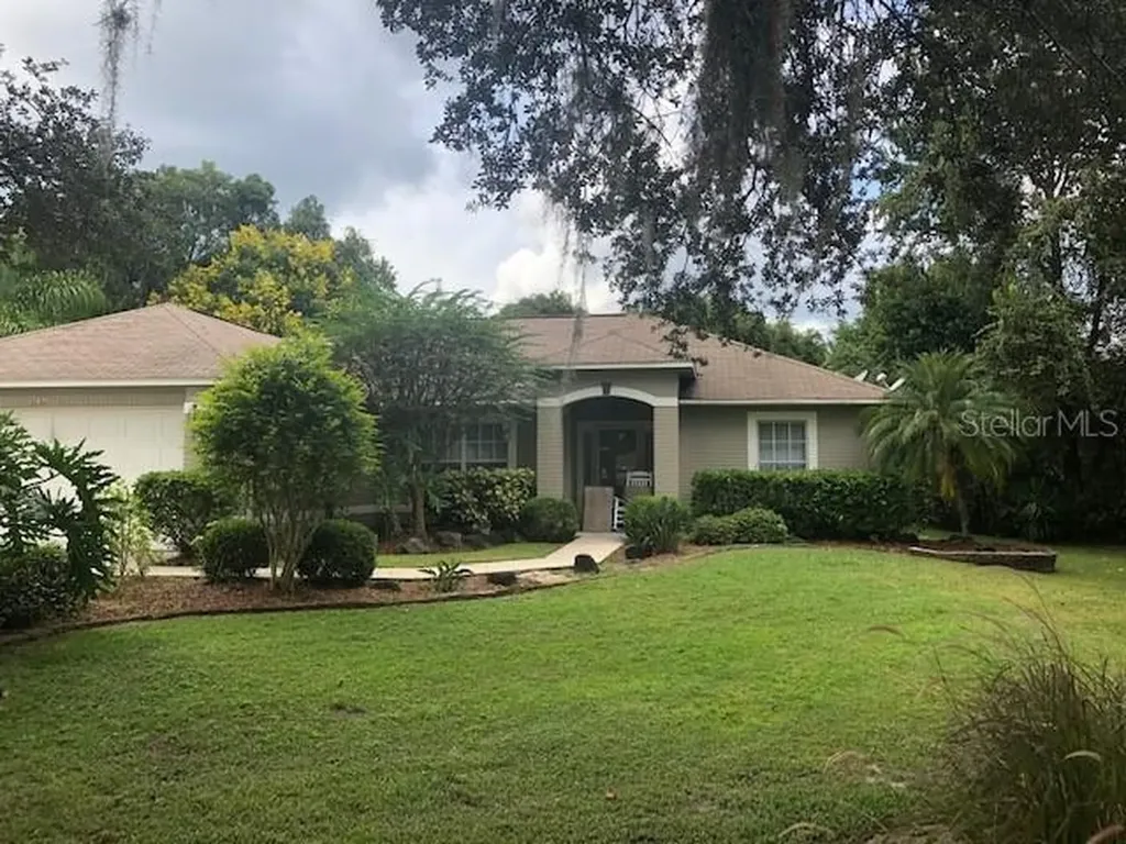2824 Amber Ridge Court Deltona FL 32725