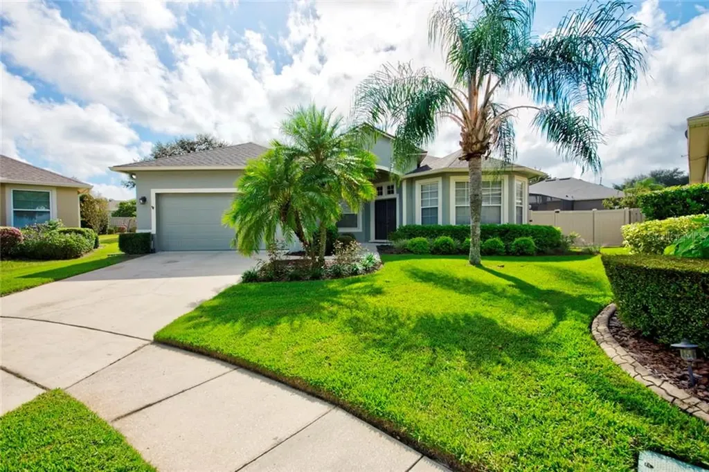 5544 Crepe Myrtle Circle Oviedo FL 32765