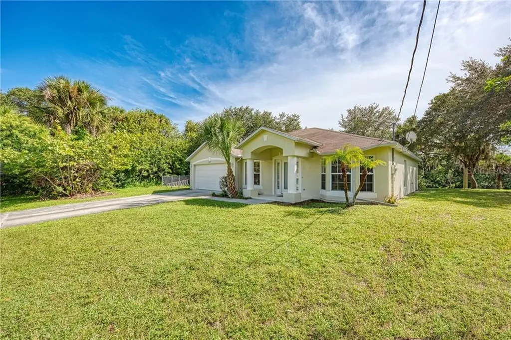 2977 Carmela Avenue North Port FL 34286
