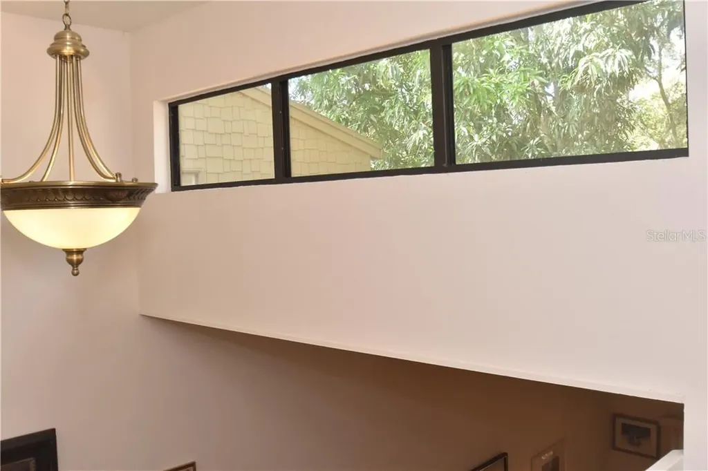1625 Treehouse Circle Sarasota FL 34231