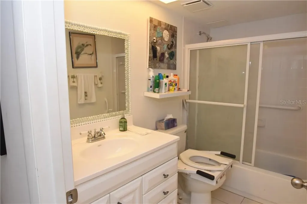 1625 Treehouse Circle Sarasota FL 34231