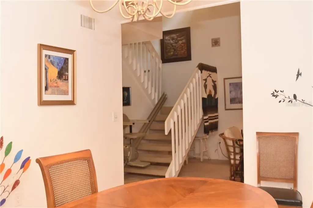 1625 Treehouse Circle Sarasota FL 34231