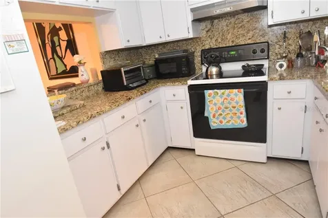 1625 Treehouse Circle Sarasota FL 34231