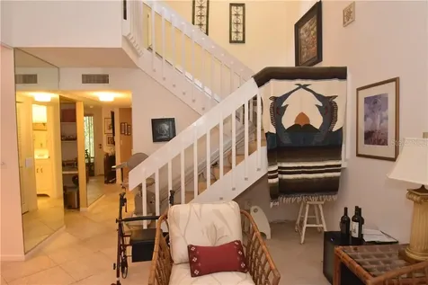 1625 Treehouse Circle Sarasota FL 34231