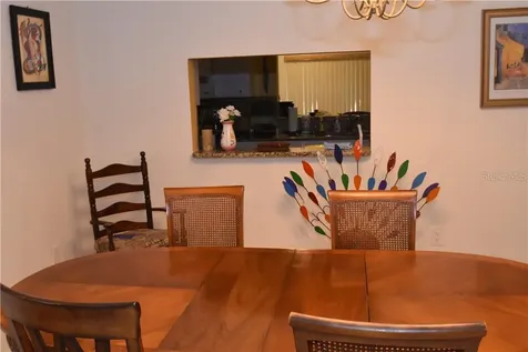 1625 Treehouse Circle Sarasota FL 34231