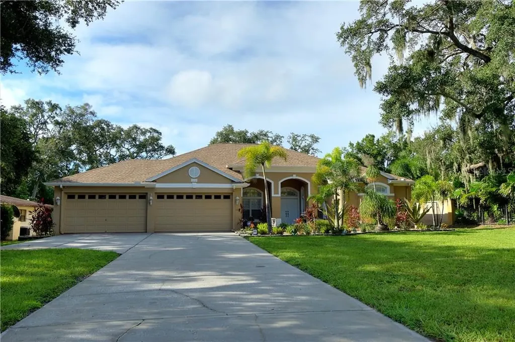 2947 Sunset Point Road Clearwater FL 33759
