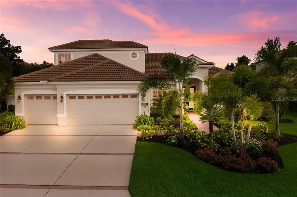 13224 Brown Thrasher Pike Lakewood Ranch FL 34202