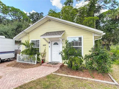 1253 43rd Street Sarasota FL 34234