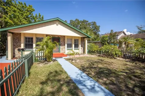 4627 39th Avenue N St Petersburg FL 33714