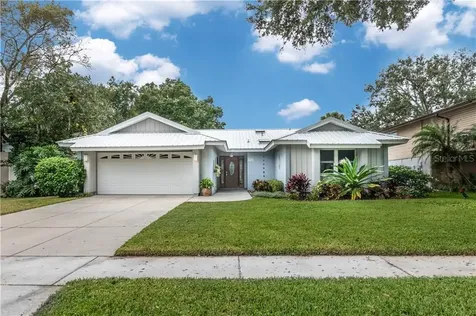 7106 Larimer Court Tampa FL 33615