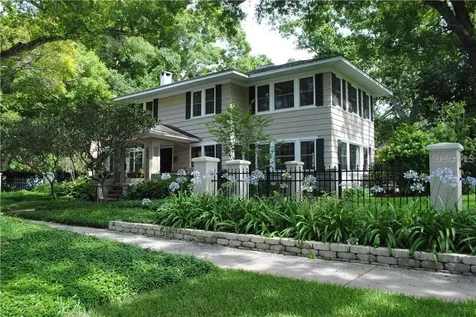 546 20th Avenue NE St Petersburg FL 33704