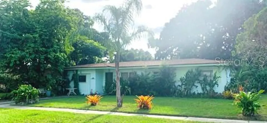 1366 Lady Marion Lane Dunedin FL 34698